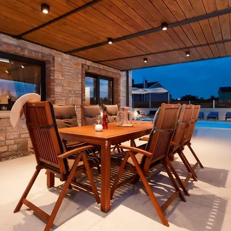 Guest house Baraka Kanfanar