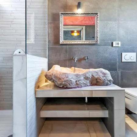 Baraka Guest house *